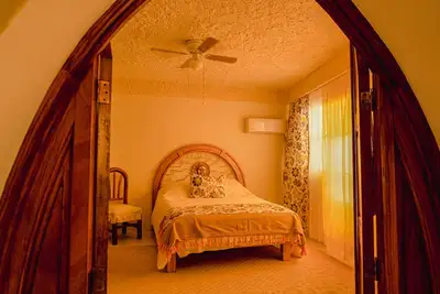 Image de Romantic Zone - Spacious 2 Bed Apt - Mins To Beach