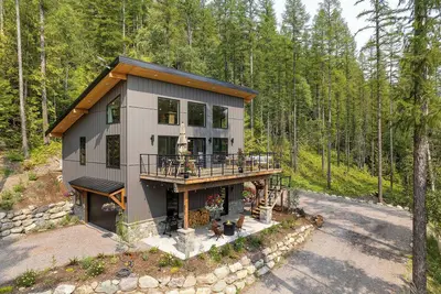 Image de Dancing Bear Haus - Gorgeous Mountain Modern bet/ Glacier Nat’l Park & Whitefish