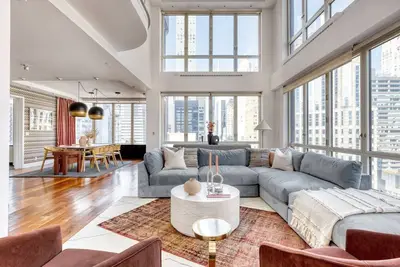 Image de Luxe Midtown East 5br w/ W/D & Balconies, nr Central Park, by Blueground