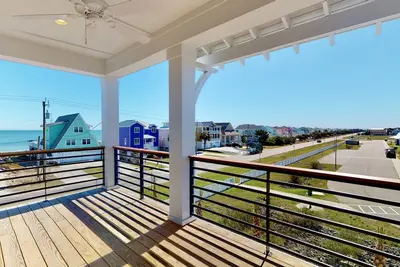 Image de 10%Off Aug + Sept | Luxury Kure Beach Getaway | Steps to Beach, Ocean Views, Elevator, Grill + Games