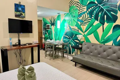 Image de Beautiful Studio Near Resorts World Naia T3