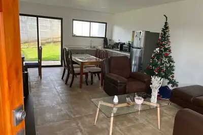 Image de Beautiful family home, quiet and very safe place