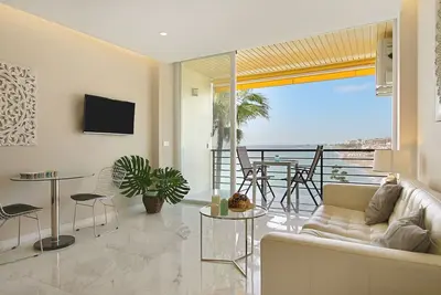 Image de Santa Clara Castle. Seafront. South-West. Fiber Wifi. Satellite Tv.