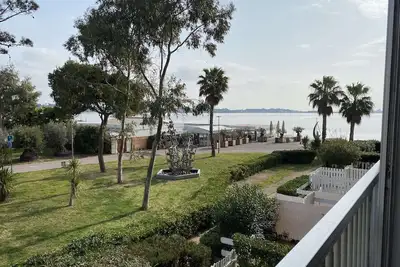 Image de T1 confortable avec balcon et ascenseur à Balaruc-les-Bains