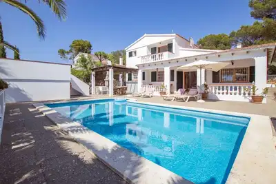 Belle villa de 3 chambres avec piscine privée