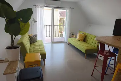 Image de Appartement rénové, 2 chambres, balcon, Wi-Fi, proche plages, animaux admis
