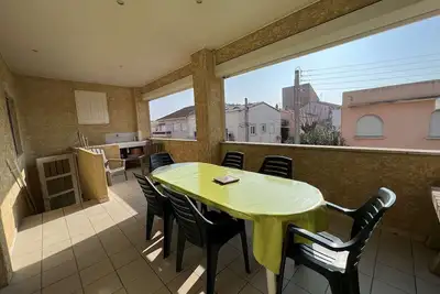 Image de T4 Centre-Ville, 8 Pers, Terrasse, Parking, à 200m Plage/Commerces