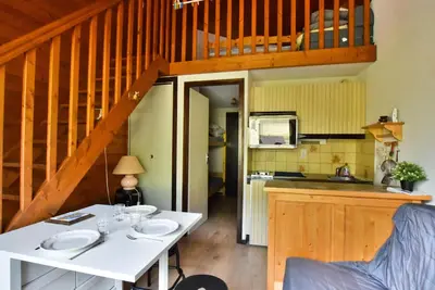 Image de Charmant duplex près des pistes pour 4 personnes avec balcon exposé sud