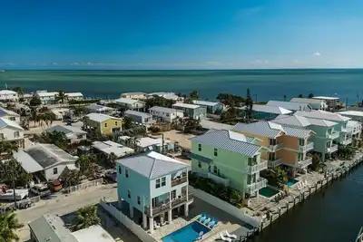 Image de Discount Availble! 3br 2. 5ba Direct to Ocean!