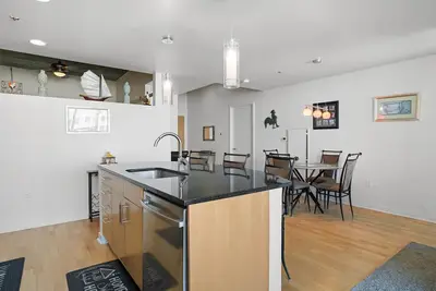 Amazing views, 21st Floor - Downtown Denver