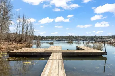Image de Cozy Cove Retreat + Direct Lake Access + A/C