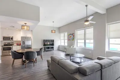 Image de Captivating Condo 5-minute Walk to French Quarter