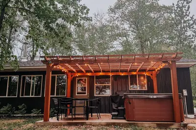 Image de Nature Cabin | Cuyuna Matata