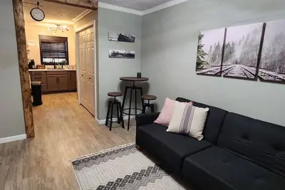 Image de Cozy & Convenient Bungalow - Downtown & Hpu