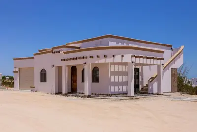 Luxe Home with Ocean Views – Beach Oasis