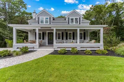 Image de Seasons by the Sea: Fully Renovated Luxury Cape Cod Home