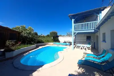 Image de Meschers sur Gironde - Seduisant Coin De Paradis avec sa Piscine Privee