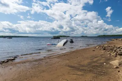 Image de Great Sacandaga Lake Front Home in Northville