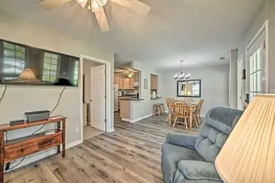 Image de Lake Retreat w/ Deck near Marina
