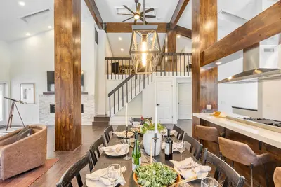 Image de Explorer by AvantStay | Close to Slopes! Game Room, Guest Suite, Hot Tub