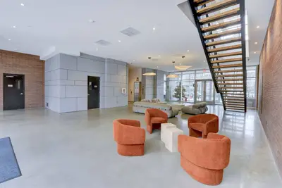 Image de ChillHouse Sunny 2br Flat Roof Deck mins to Nyc