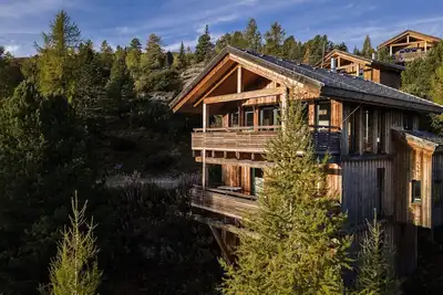 Image de Chalet naturel avec bain Ă remous