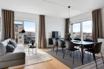Image de Sanders Arena - Chic 3-Bdr Apt à proximité du métro