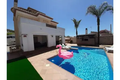 Image de Beautiful house with pool