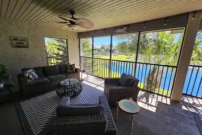 Image de Vdl 75 - Relax and enjoy the tranquil lagoon in this 2nd floor condo.