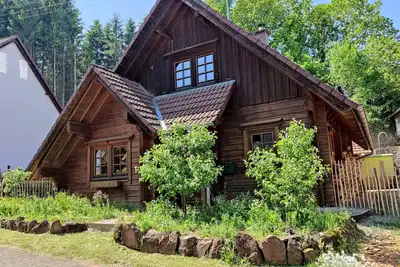 Image de Wooden house Log house in the HunsrĂĽck Hochwald