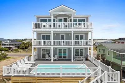 Image de Sturgeon General / 3623 W. Beach Drive - Coastal Vacation Resorts