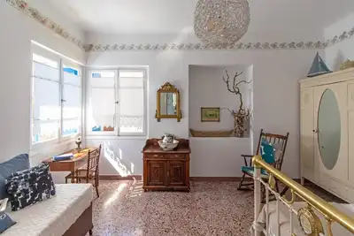 Image de Traditional house close to great hiking trails