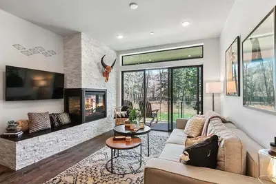 Image de New Condo On The River 🎣 Ground Floor🌲 Patio ☀️ Community Hot Tub🤑$0 Cleaning fee