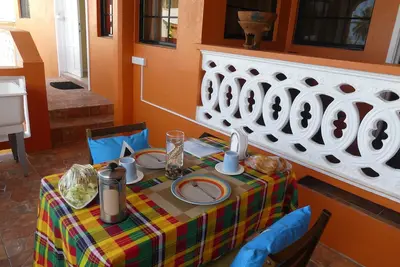 Image de Southern Comfort at its best! Family suite overlooking quaint village street. . .
