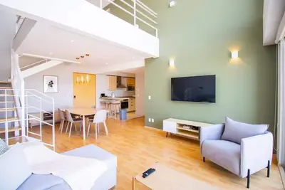 Image de Capitalia - Duplex, Sleek & Modern