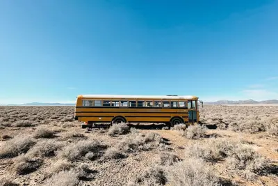 Image de The Nowhere Bus · Off-Grid, Stargazing, Nic Cage Themed School Bus