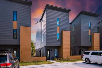 Image de Modern Home Sunrise Views By Downtown Chattanooga