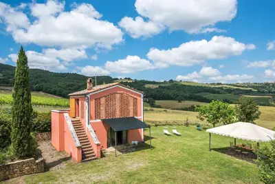 Maison confortable à San Quirico.