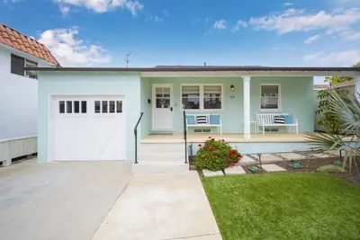Image de San Clemente Bungalow w/ Spa Close to the Beach