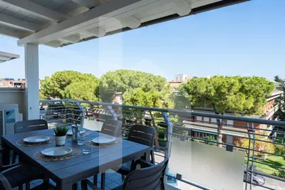 Image de Kapriccioso - Third floor penthouse a few steps from the sea