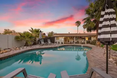 Image de Fountain Palms | Heated Pool + Golf + Hike