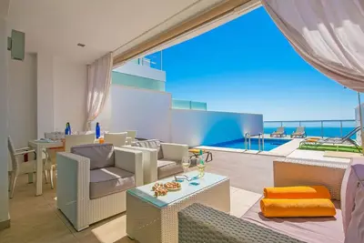 Image de Maison de vacances Torrox pour 1 - 8 personnes avec 4 chambres Ă coucher - Maison de vacances