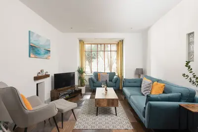 Image de Sea Boots -  a house that sleeps 6 guests in 3 bedrooms
