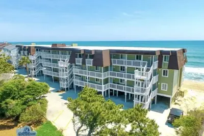 Image de ☀️Ocean Dunes 2124c-Bella Vista-Oceanfront Condo-Close to Ferry! 🚢