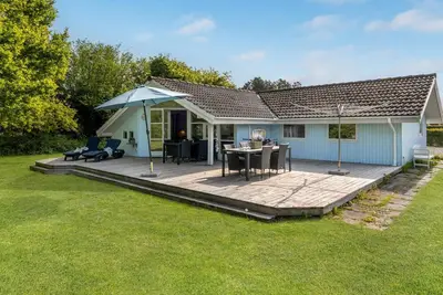 Image de Superbe maison à Rudkøbing avec sauna
