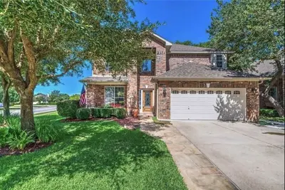 Image de Pet Friendly Home, w/ Jacuzzi & PoolTable, High Ceilings, Sleeps 9