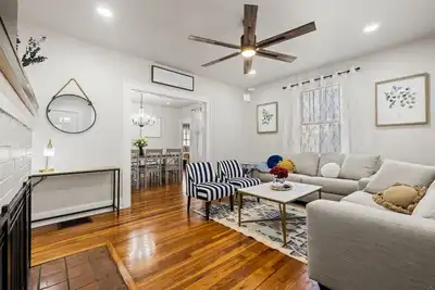 Image de Cozy *Private Home* 2Miles to Ut/Neyland Stadium/Boiling Arena. . .