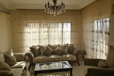 Image de Lovely 3 bedrooms apartment with city view