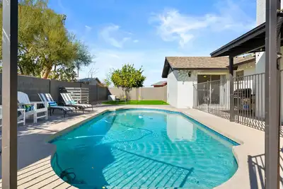 Image de Westgate Wonder! With Pool, Putting Green, newly remodeled!