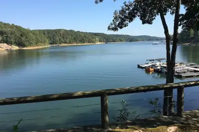 Image de Amazing Lakefront 4 bedroom at Silverock Cove on Smith Lake
